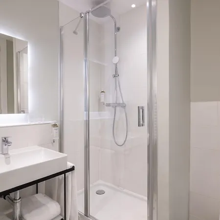 De Suez Hotel Paris
