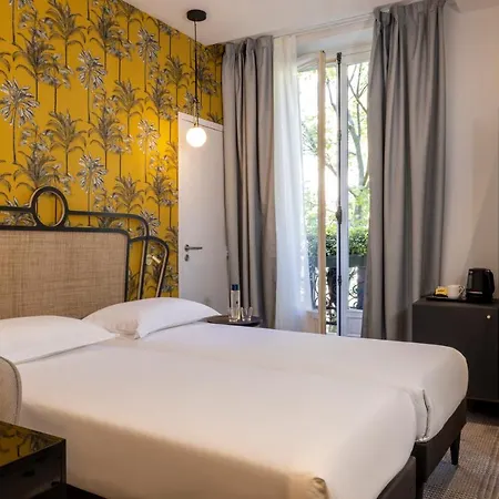 Hotel De Suez